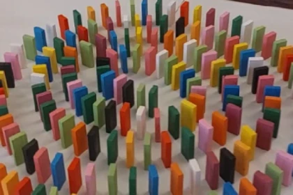 Atelier Chute de Dominos - app.name