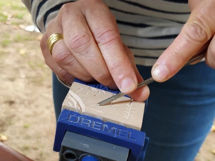 Atelier sculpture sur bois - app.name