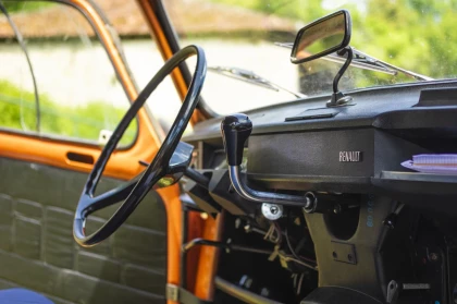 circuits touristiques (journée) à bord de Renault 4L  - app.name