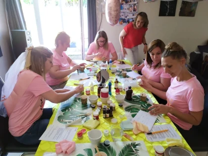 Créer votre Propre Soin Visage près de Compiègne - app.name