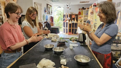 De la laine à la toison feutrée - app.name