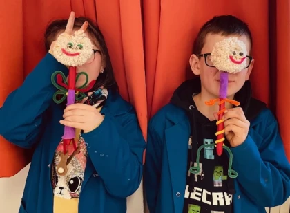 Atelier "Recycle une brosse vintage en personnage ! » - app.name