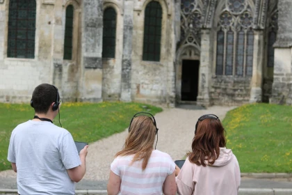 Louez votre tablette numérique pour visiter l’Abbatiale de Saint-Germer-de-Fly ! - app.name